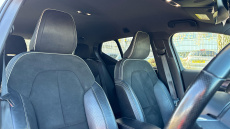 Volvo Xc40 2.0 T4 R DESIGN Pro 5dr AWD Geartronic Petrol Estate